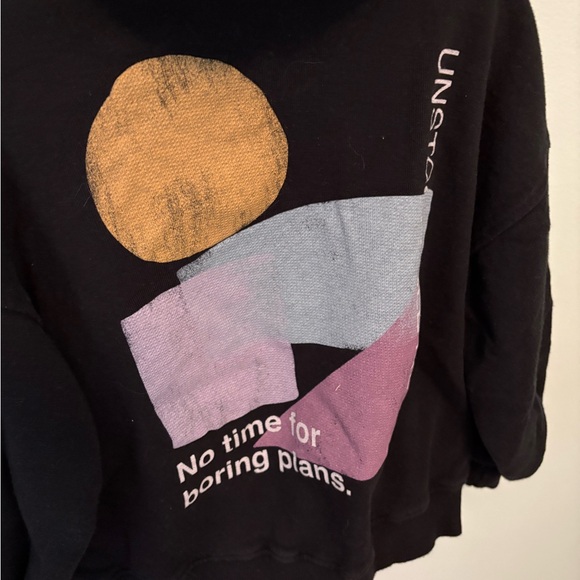 Zara Graphic Hoodie - Picture 5 of 6